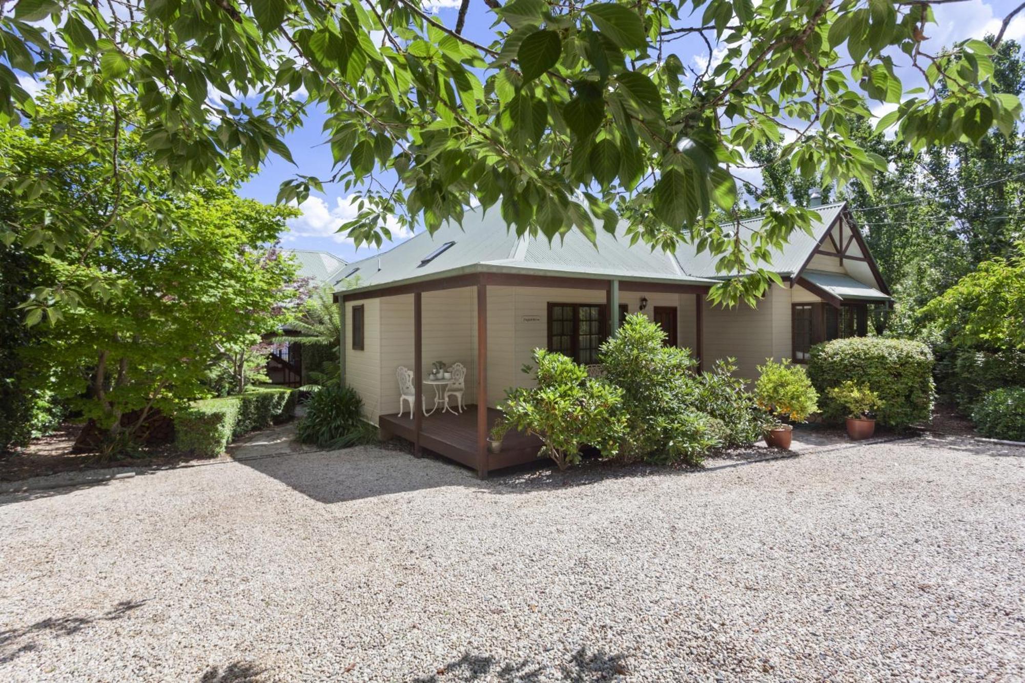 Bed & Breakfast Valley Of The Waters 4*